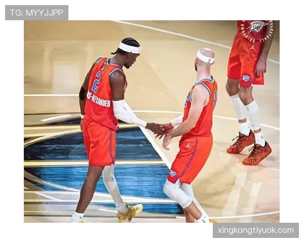 德雷蒙德·格林挡拆创造错位不断拉升球队防守效率